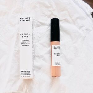 Maxine’s Revenge French Face Concealer